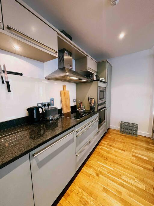 Stunning Victorian Mansion Apartment - Hosted By Agf Property - Free Parking Upon Request Okręg wyborczy Hove Zewnętrze zdjęcie